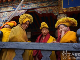 几月去鄂尔多斯旅游最便宜_鄂尔多斯11日游价格_鄂尔多斯游报价