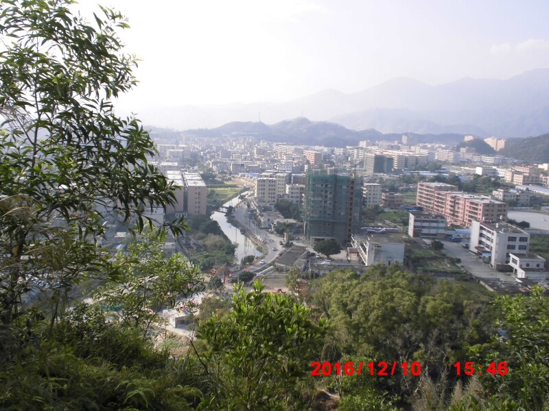 海丰梅陇华帝山还真象个海龟