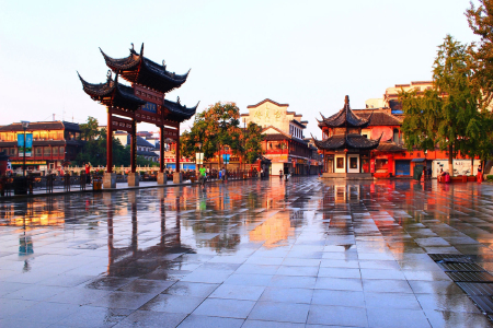 <华东5市-扬州-灵山大佛-周庄-乌镇东栅6日游>赠苏州运河宋城上海夜景、龙井御茶宴升级一晚优选酒店纯玩0自费当地参团含接送