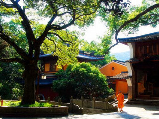 現(xiàn)在去普陀山旅游多少錢(qián)_旅行團(tuán)普陀山游_2021去普陀山跟團(tuán)多少錢(qián)