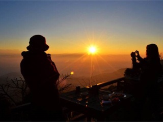 至尼泊尔跟团旅游_尼泊尔7天旅游_尼泊尔旅游多少钱跟团费
