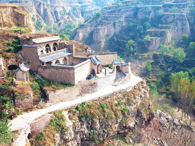 李家山——寻找吴冠中的足迹