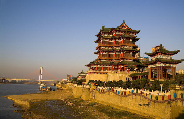 旅游当月天气_中秋节去南昌旅游穿衣指南_中秋节去南昌旅游景点推荐