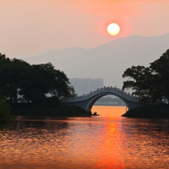 七星岩