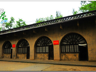 西安華山報(bào)團(tuán)多少錢_西安華山旅游團(tuán)報(bào)價(jià)_西安華山旅行跟團(tuán)