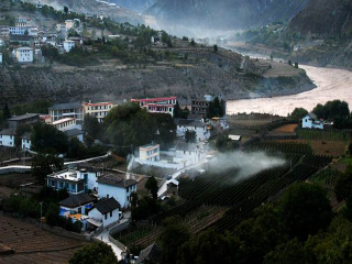 到云南梅里雪山旅游報(bào)團(tuán)價(jià)格_云南梅里雪山游跟團(tuán)多少錢2021_去云南梅里雪山游要多少錢