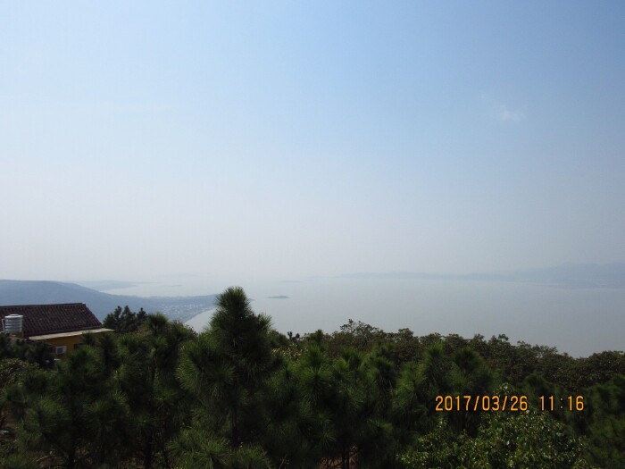 东山莫厘峰下美景.