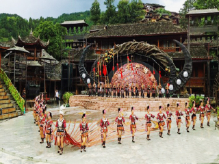 貴州黃果樹瀑布特價旅游團(tuán)報(bào)價_去貴州黃果樹瀑布靠譜的旅行團(tuán)_貴州黃果樹瀑布自由游價格多少