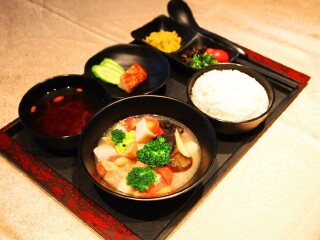 華山旅游團(tuán)報(bào)價(jià)2021_華山旅游一次多少錢(qián)_華山旅游價(jià)格
