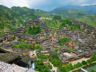貴州旅行團(tuán)_去貴州報(bào)團(tuán)多少錢_現(xiàn)在到貴州旅游多少錢