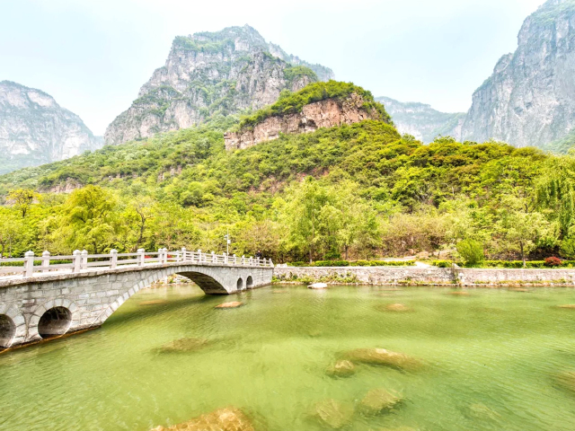 沁阳历年人口_沁阳七彩柱图片