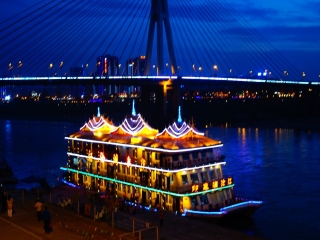 云南西雙版納游跟團(tuán)多少錢_云南西雙版納旅游花多少錢_云南西雙版納旅行團(tuán)旅游報(bào)價(jià)