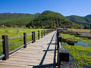 云南瀘沽湖旅游報團(tuán)價格_云南瀘沽湖自由行組團(tuán)_云南瀘沽湖旅游多少錢一個人