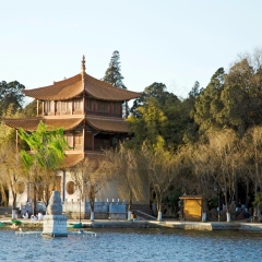 昆明