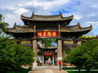 跟团昆明旅游多少钱_旅行团昆明旅游_去昆明旅游价格多少