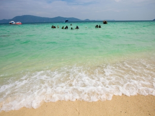 泰國(guó)普吉島旅游要多少錢2021_泰國(guó)普吉島高端品質(zhì)旅游團(tuán)_泰國(guó)普吉島跟團(tuán)還是自由行