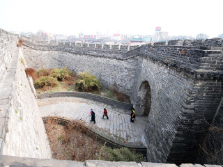 武漢自由行費(fèi)用_去武漢游怎么省錢_到武漢旅游報(bào)團(tuán)價(jià)格