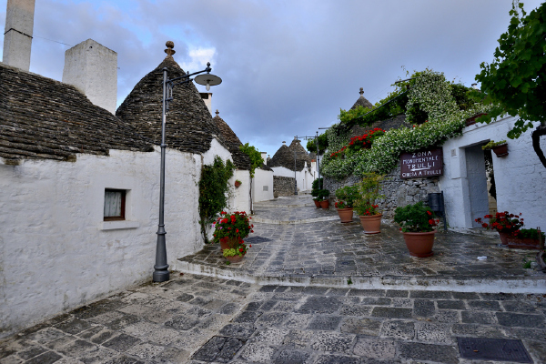 冬天去安道尔穿衣指南_冬天去安道尔穿什么衣