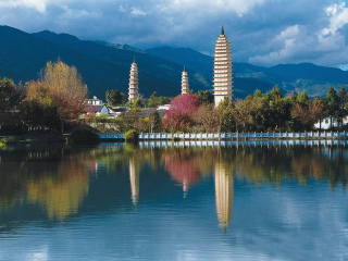 云南香格里拉旅游團(tuán)報(bào)價(jià)自由行_深圳到云南香格里拉旅游報(bào)價(jià)_怎么去云南香格里拉旅游