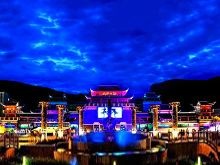 湖南張家界旅游價(jià)格多少跟團(tuán)_湖南張家界旅游多少錢一個(gè)人_特價(jià)湖南張家界游