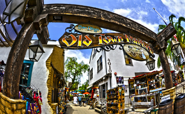 亚哥一日游:航母+游船+老城风情 (洛杉矶出发)