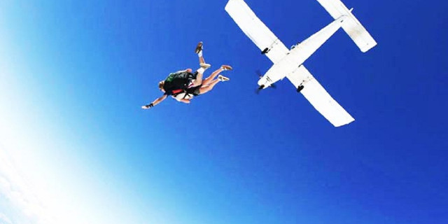 塞班岛当地游--高空跳伞 自选不同跳伞高度,含
