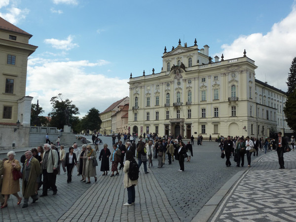 布拉格的旅游路线推荐_布拉格旅游大全_布拉