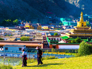 甘肅蘭州旅游多少價(jià)格_甘肅蘭州跟團(tuán)游旅游_甘肅蘭州6日跟團(tuán)游