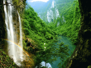 暑假湖南張家界游價格_湖南張家界游組團(tuán)_2021去湖南張家界跟團(tuán)多少錢