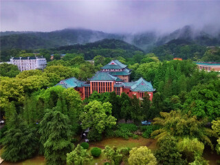 张家界旅游出国旅游_春节前去张家界旅游团_张家界8日旅游团