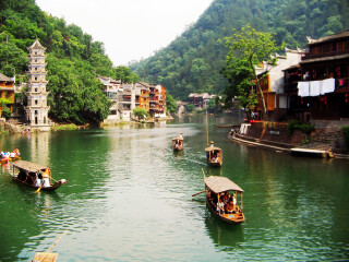 湖南張家界旅游跟團(tuán)需多少錢_湖南張家界旅游多少錢_湖南張家界旅游大約多少錢