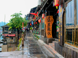 湖南張家界旅游跟團(tuán)需多少錢_湖南張家界旅游多少錢_湖南張家界旅游大約多少錢
