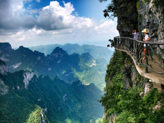 旅行團(tuán)湖南張家界游_暑假湖南張家界游價(jià)格_8月湖南張家界旅游