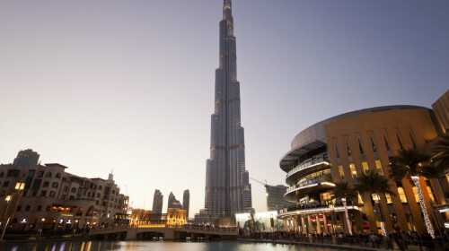 迪拜-沙迦-阿布扎比4晚6日游 EK早航班\/伊朗小