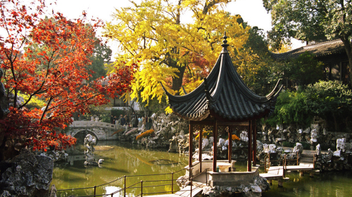 夜游周庄-苏州狮子林寒山寺姑苏水上游盘门2日游>赠送周庄游船,(四季