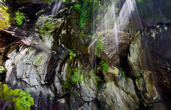 临江市好玩吗_临江市哪比较好玩_临江市住宿