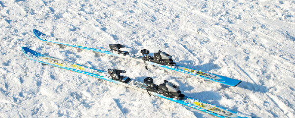 朋友圈发下雪搞笑爱游戏-爱游戏(AYX)体育官方网站-赔率最高在线投注平台的句子优秀7篇