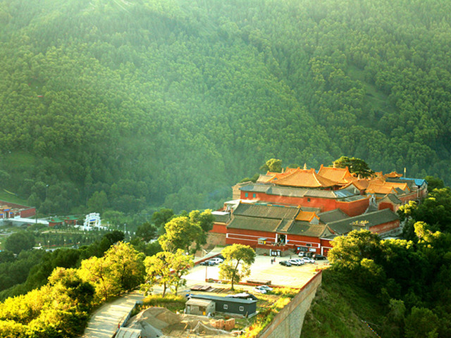 四大佛教名山gdp_佛教四大名山(3)