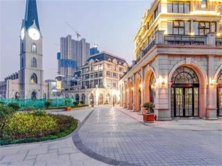 湖南鳳凰古城旅游路線_湖南鳳凰古城游跟團多少錢2021_湖南鳳凰古城旅游需要多少錢