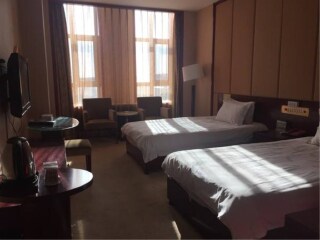 青海旅游跟团需多少钱_青海跟团游报价_青海旅游拍摄