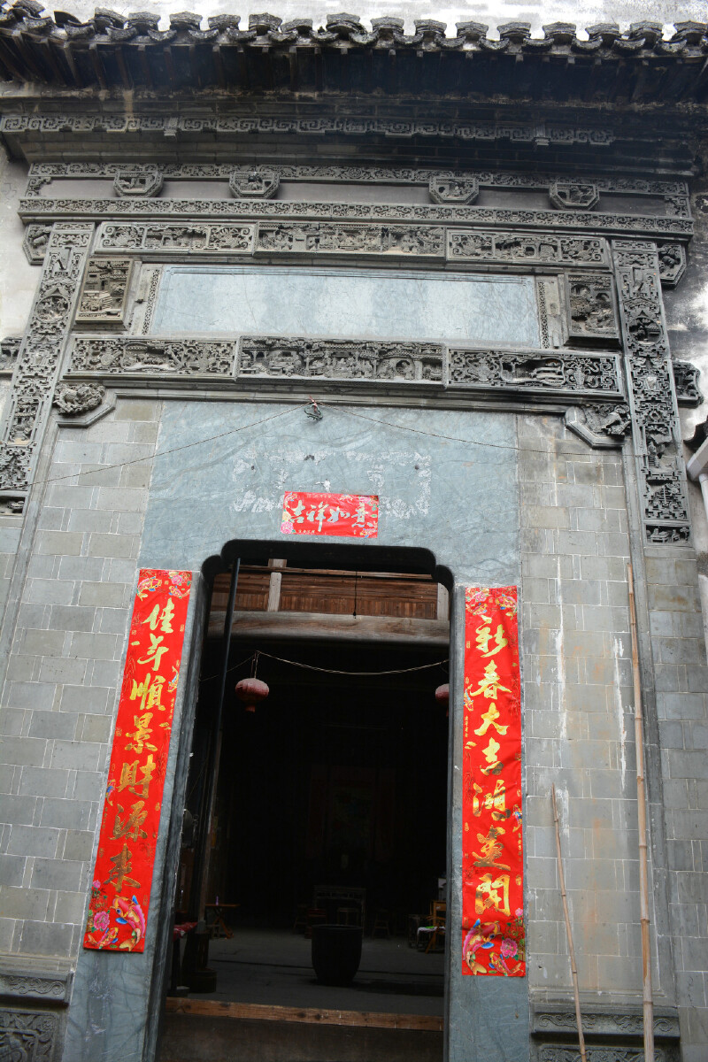 婺源晓起p133:荣禄第属于保存的比较完整的古代建筑,现在的主人说可以