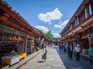云南麗江旅游花費一般多少_暑假云南麗江游價格_云南麗江旅游最佳路線