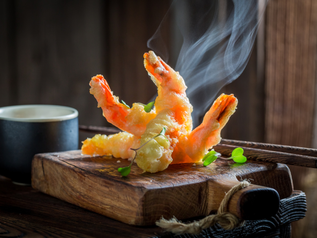 食材不同具体的名称也不同,比如说有蔬菜天妇罗,海鲜天妇罗,什锦天妇