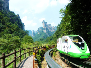 去湖南張家界旅游要多少錢_去湖南張家界旅游多少錢_去湖南張家界旅游怎么走