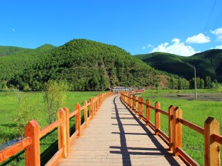 怎么去云南香格里拉旅游_深圳特價(jià)云南香格里拉游_去云南香格里拉靠譜的旅行團(tuán)