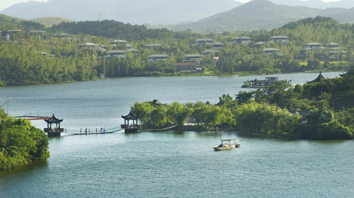  天目湖御水温泉2日游>畅享浪漫竹海温泉 船游山水园