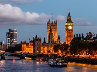 英國旅游需要多少錢_英國報團多少錢_現(xiàn)在到英國旅游多少錢