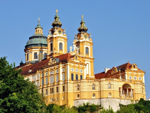 http:\/\/www.tuniu.com\/tour\/210137112