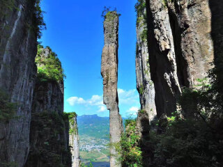 重慶自由游價格多少_去重慶靠譜的旅行團(tuán)_重慶游組團(tuán)