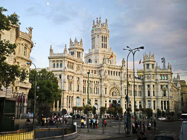 <西班牙马德里进出+艺术之都塞维利亚自助